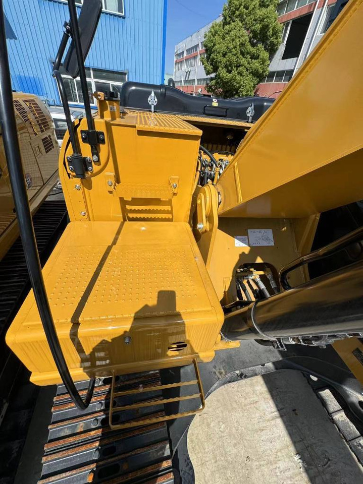 CAT 320GX - Crawler excavator: picture 3 CAT 320GX - Crawler excavator: picture 3