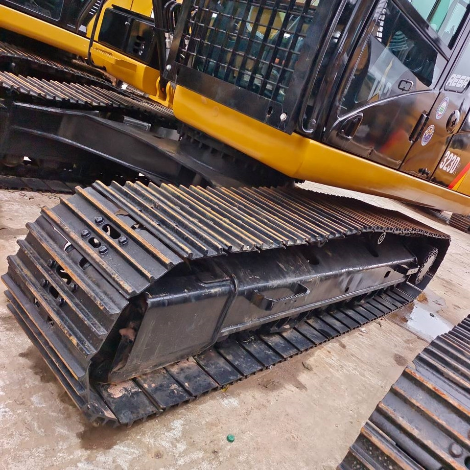 CAT 323 D - Crawler excavator: picture 3 CAT 323 D - Crawler excavator: picture 3