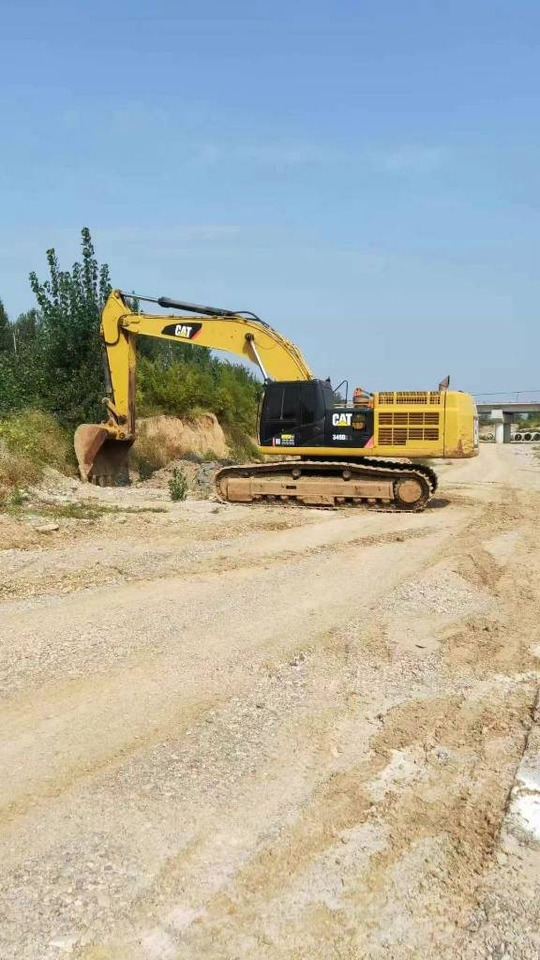 Crawler excavator CAT 345 D: picture 1