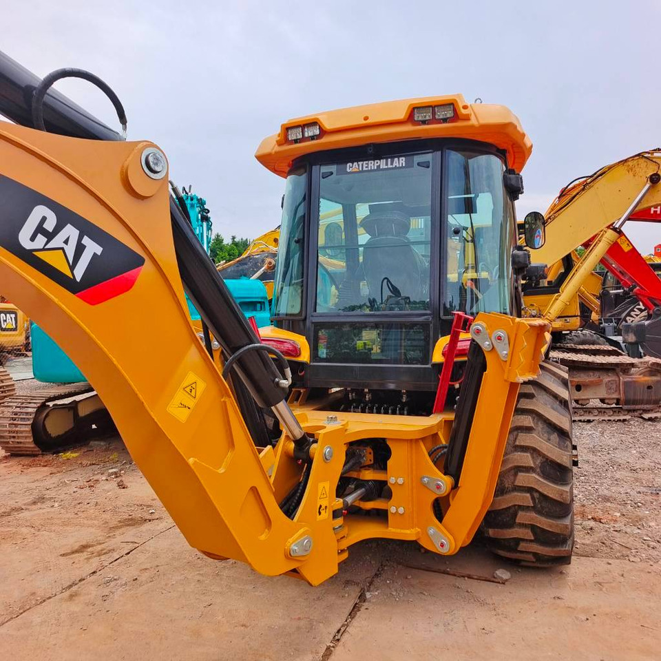 CAT 430 F 100% New - Backhoe loader: picture 1 CAT 430 F 100% New - Backhoe loader: picture 1