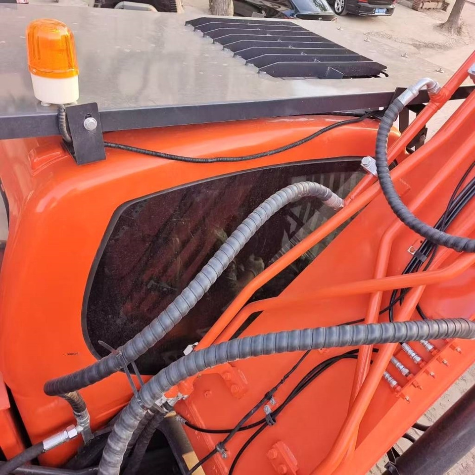 Doosan DX 300 - Crawler excavator: picture 4 Doosan DX 300 - Crawler excavator: picture 4