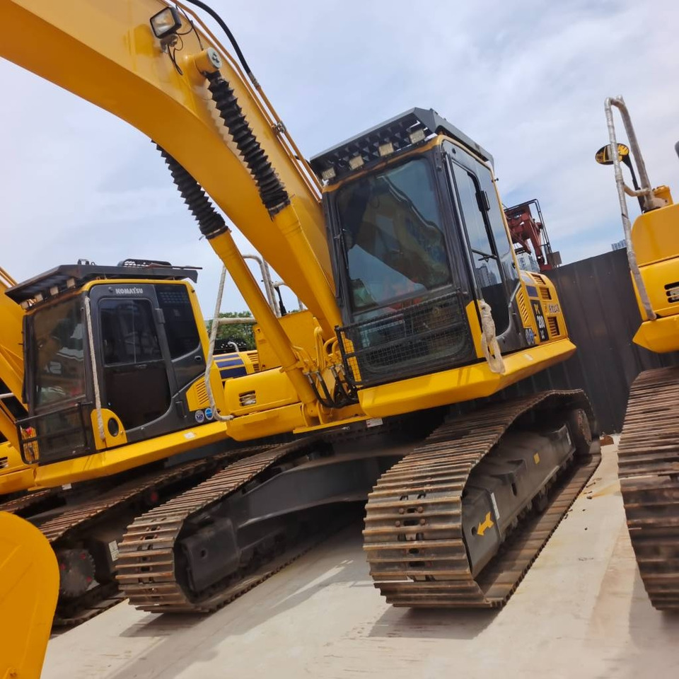 Komatsu 200 LC - Crawler excavator: picture 1 Komatsu 200 LC - Crawler excavator: picture 1