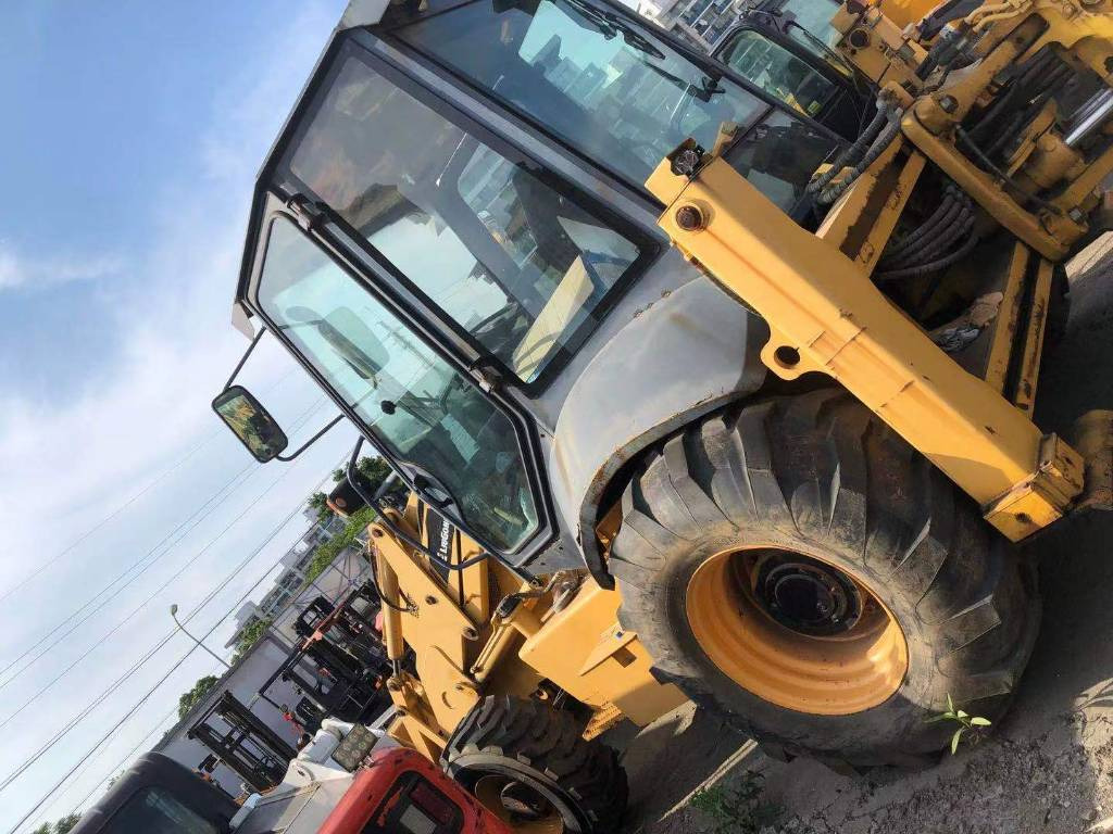 LiuGong 777A - Wheel loader: picture 5 LiuGong 777A - Wheel loader: picture 5