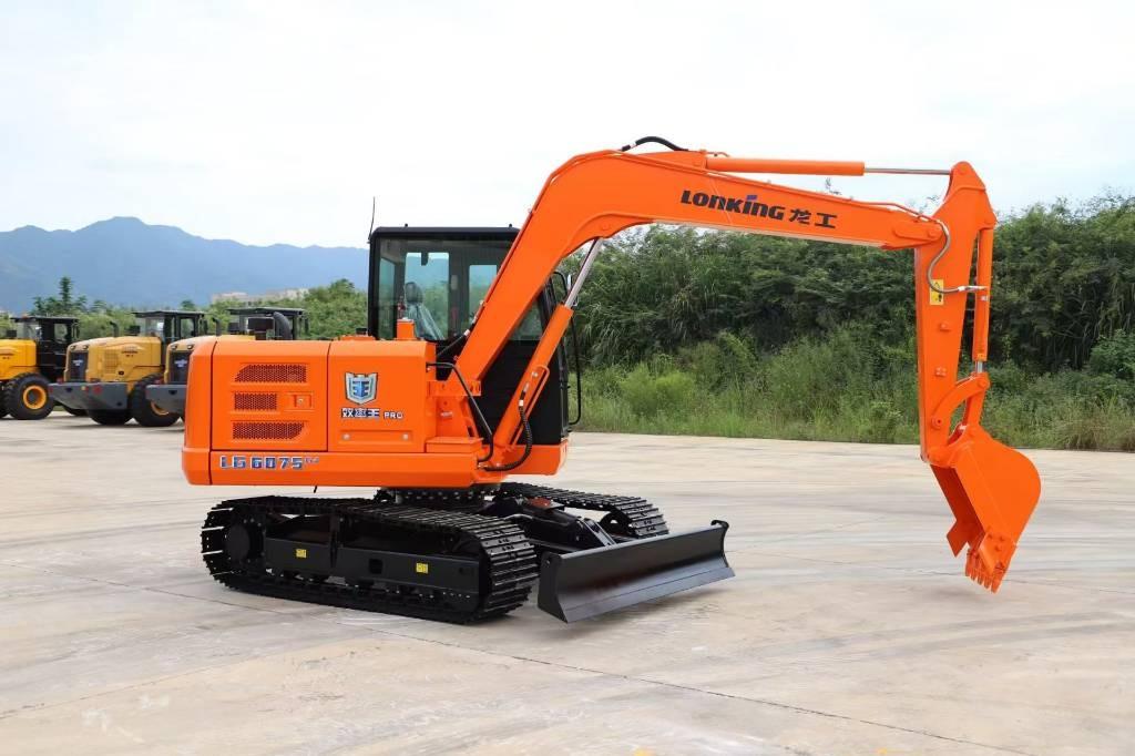 Lonking LG6075 100% NEW Machine - Crawler excavator: picture 1 Lonking LG6075 100% NEW Machine - Crawler excavator: picture 1