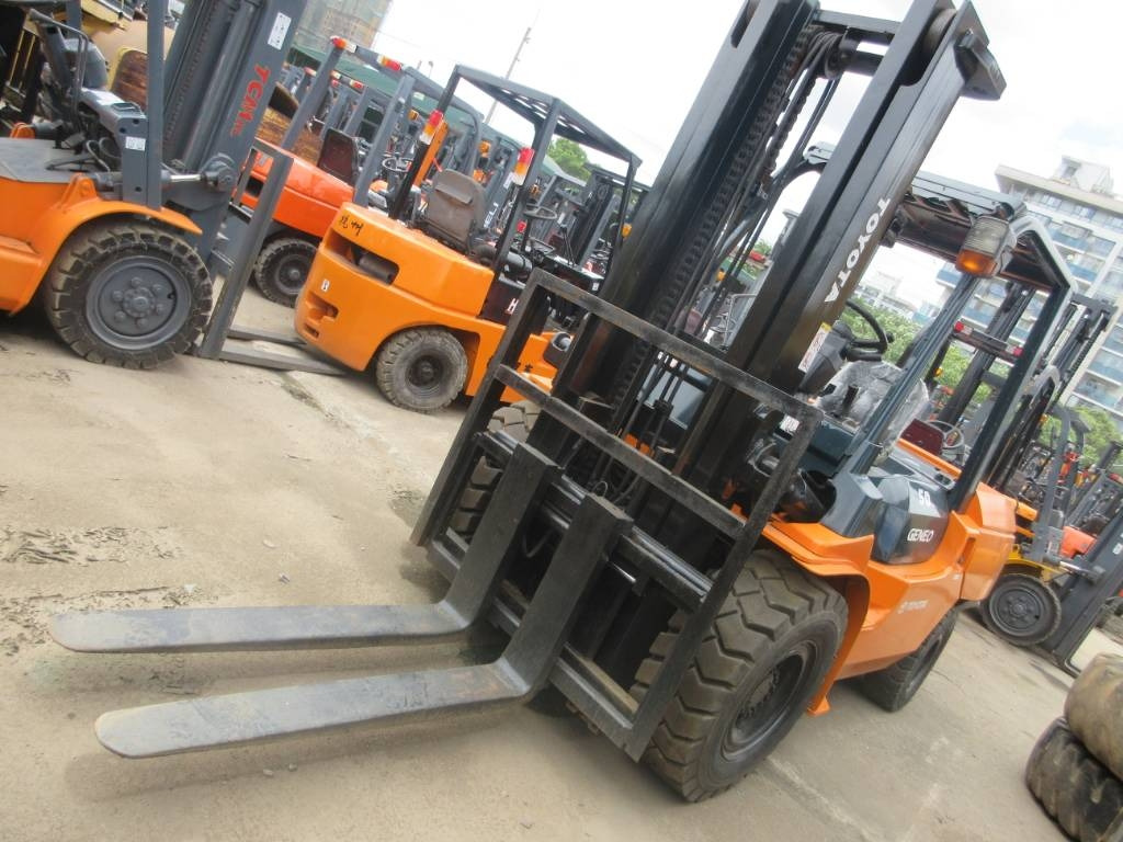 Toyota FD 50 - Diesel forklift: picture 1 Toyota FD 50 - Diesel forklift: picture 1