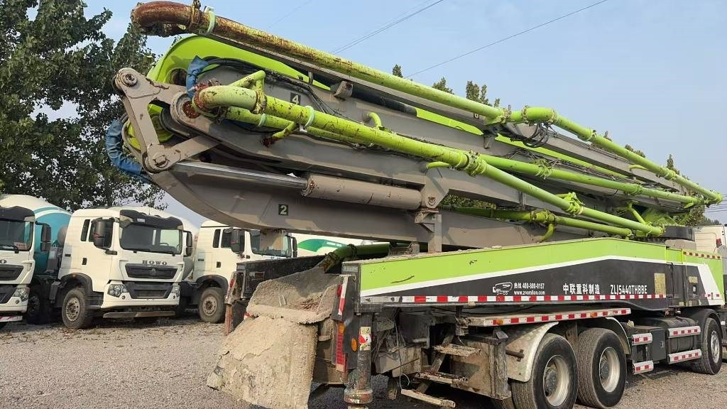 Zoomlion ZLJ 5336 THB - Tipper trailer: picture 5 Zoomlion ZLJ 5336 THB - Tipper trailer: picture 5