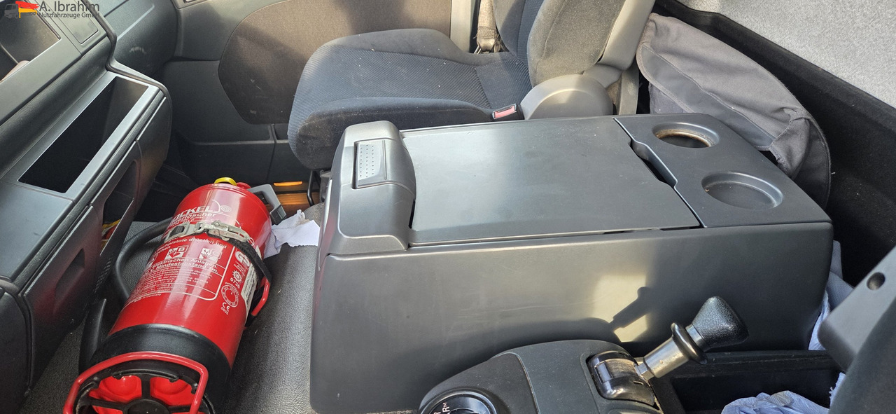 MAN TGM 18.290 Carrier Supra 950 U | LBW | 2 Kammer MT | Schneeketten - Refrigerator truck: picture 2 MAN TGM 18.290 Carrier Supra 950 U | LBW | 2 Kammer MT | Schneeketten - Refrigerator truck: picture 2