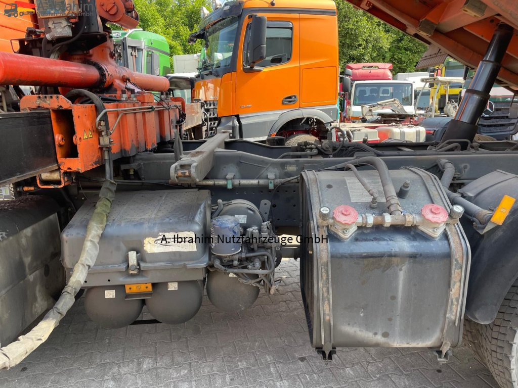 Mercedes-Benz 1836 Meiller 3-Seiten Kipper, Kran Atlas Atlas 125.2 A2 mit Funk FB - Tipper, Crane truck: picture 5 Mercedes-Benz 1836 Meiller 3-Seiten Kipper, Kran Atlas Atlas 125.2 A2 mit Funk FB - Tipper, Crane truck: picture 5