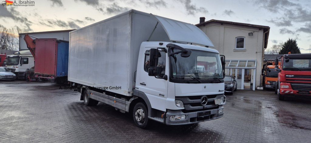 Box van Mercedes-Benz 816L LBW, Blatt gefedert: picture 9