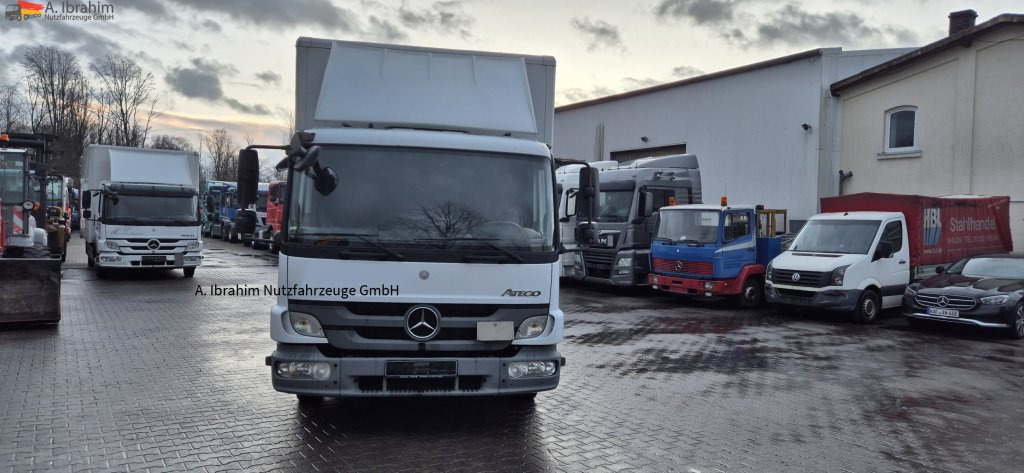 Box van Mercedes-Benz 816L LBW, Blatt gefedert: picture 8