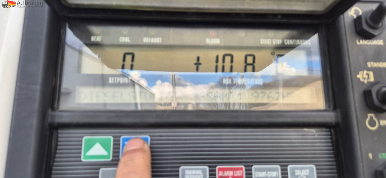 Refrigerator semi-trailer Schmitz SKO24 Carrier Vector 1550 reparierter Schaden Stütze links: picture 12 Refrigerator semi-trailer Schmitz SKO24 Carrier Vector 1550 reparierter Schaden Stütze links: picture 12