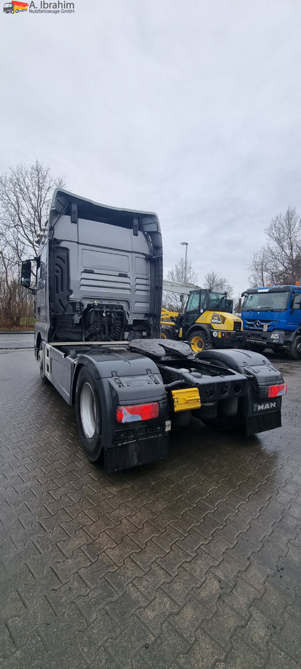 MAN 18.500 TGX Retarder, 2x Tank, Motorschaden !! - Tractor unit: picture 2 MAN 18.500 TGX Retarder, 2x Tank, Motorschaden !! - Tractor unit: picture 2