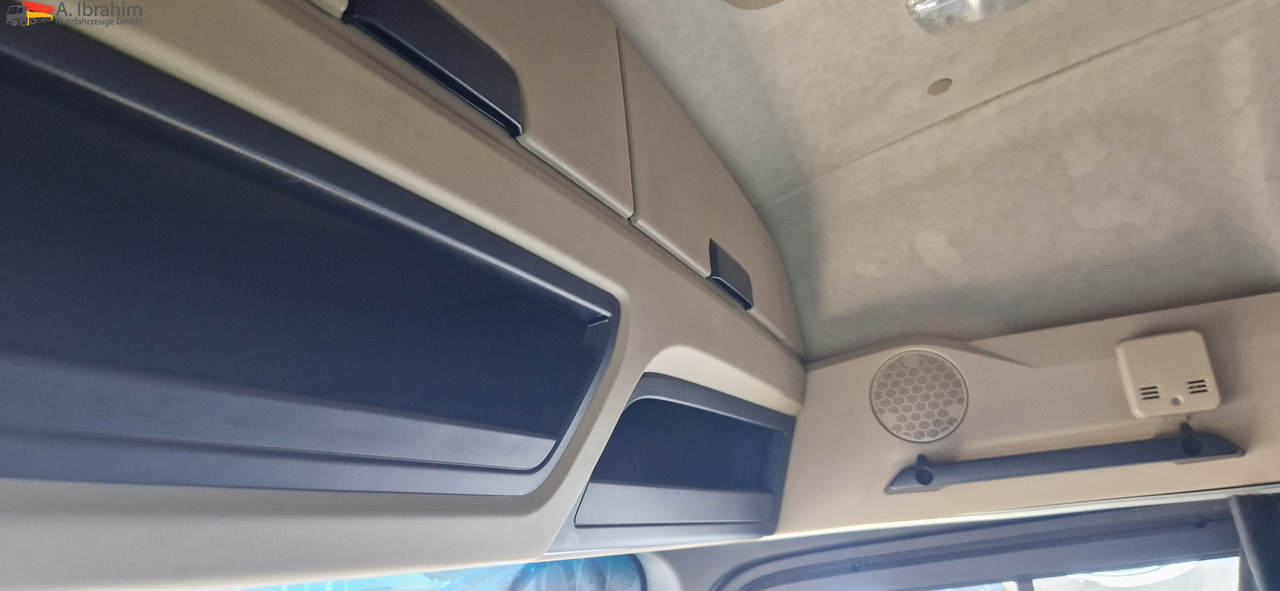 Mercedes-Benz 1842 sehr sauber, deutsches Fahrzeug einsatzbereit - Tractor unit: picture 4 Mercedes-Benz 1842 sehr sauber, deutsches Fahrzeug einsatzbereit - Tractor unit: picture 4