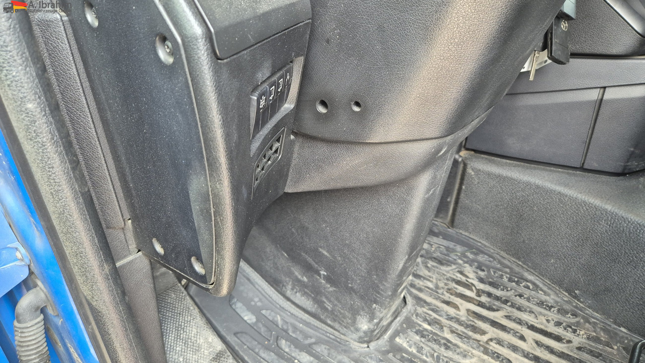 Mercedes-Benz 1843 DB 1843 mit PTU für Kompressor - Tractor unit: picture 5 Mercedes-Benz 1843 DB 1843 mit PTU für Kompressor - Tractor unit: picture 5