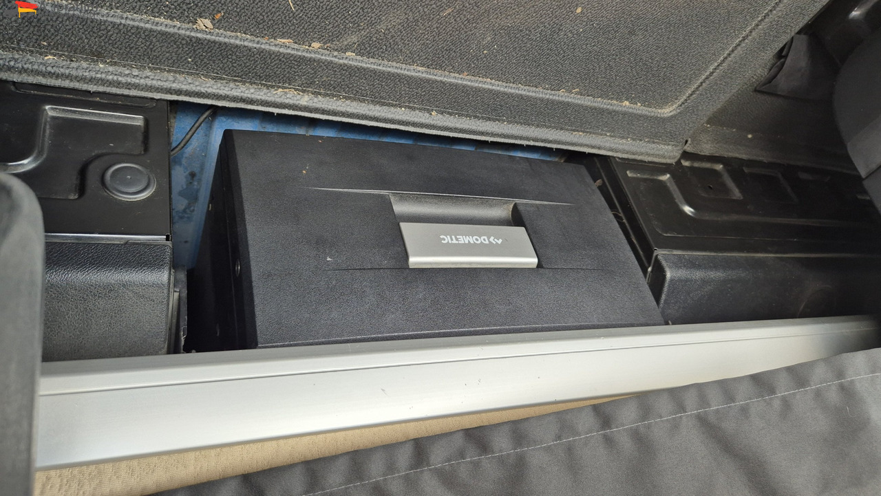 Mercedes-Benz 1843 DB 1843 mit PTU für Kompressor - Tractor unit: picture 2 Mercedes-Benz 1843 DB 1843 mit PTU für Kompressor - Tractor unit: picture 2