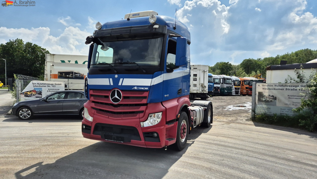 Mercedes-Benz 1843 DB 1843 mit PTU für Kompressor - Tractor unit: picture 1 Mercedes-Benz 1843 DB 1843 mit PTU für Kompressor - Tractor unit: picture 1