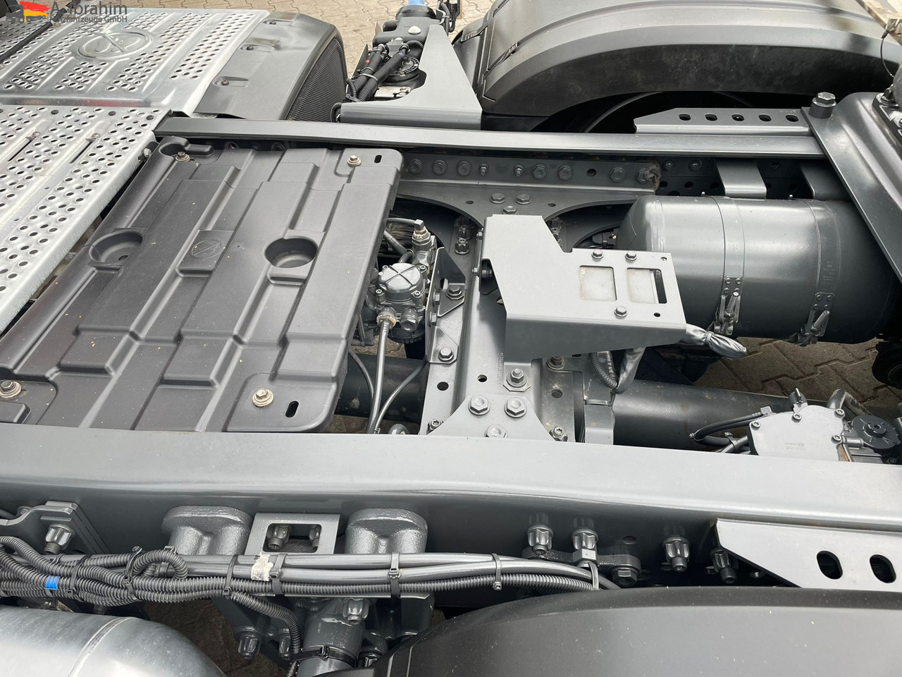 Mercedes-Benz ACTROS 2548 6x2 | Liftachse | 68t Zuggew.| Schwerlast-SZM - Tractor unit: picture 2 Mercedes-Benz ACTROS 2548 6x2 | Liftachse | 68t Zuggew.| Schwerlast-SZM - Tractor unit: picture 2