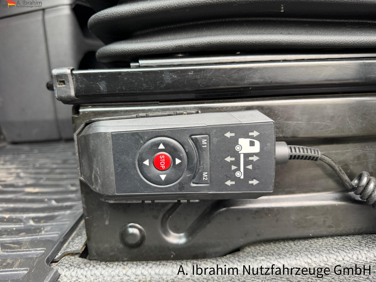 Mercedes-Benz Actros 1848 BigSpace | Retarder | Spoiler | Schubbodenhydraulik | 4x2 - Tractor unit: picture 3 Mercedes-Benz Actros 1848 BigSpace | Retarder | Spoiler | Schubbodenhydraulik | 4x2 - Tractor unit: picture 3