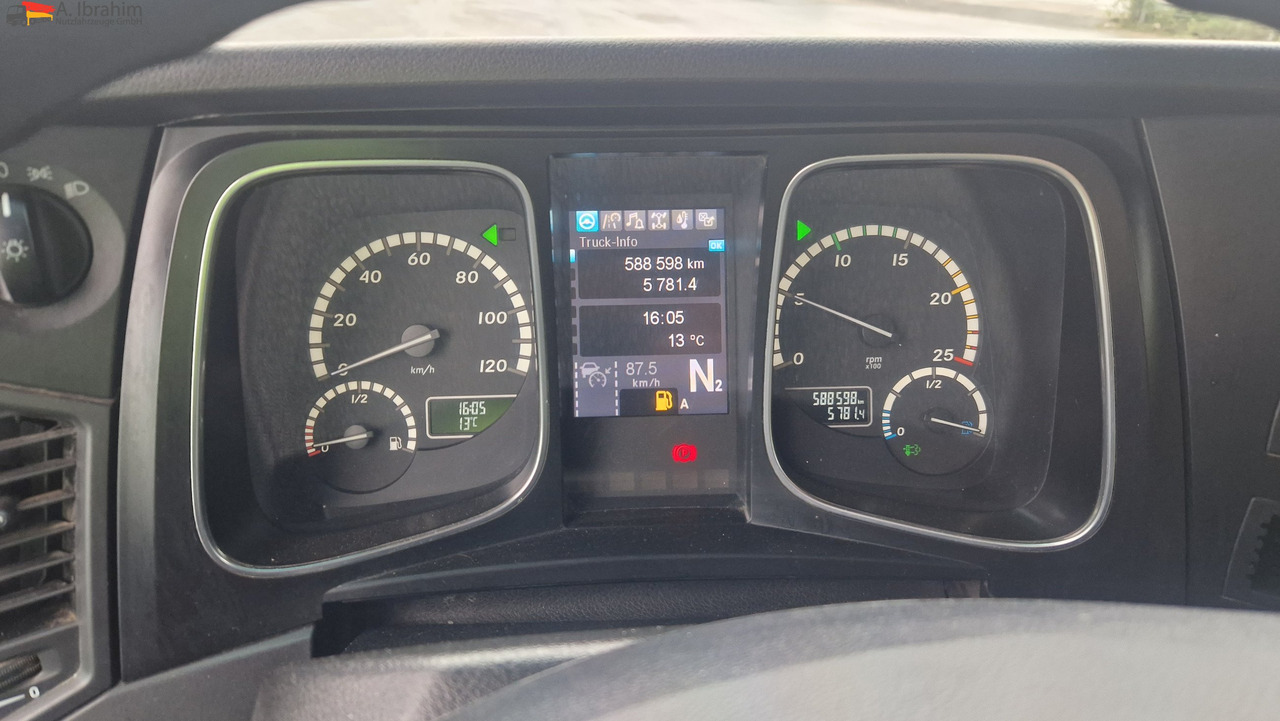 Tractor unit Mercedes-Benz DB 1843 Retarder Kipphydraulik Actros, sehr sauber, Alufelgen: picture 14