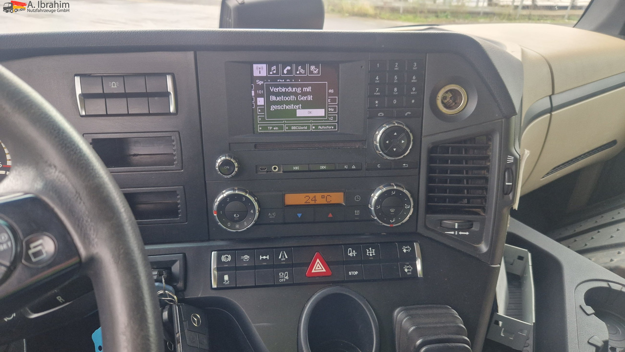 Tractor unit Mercedes-Benz DB 1843 Retarder Kipphydraulik Actros, sehr sauber, Alufelgen: picture 13