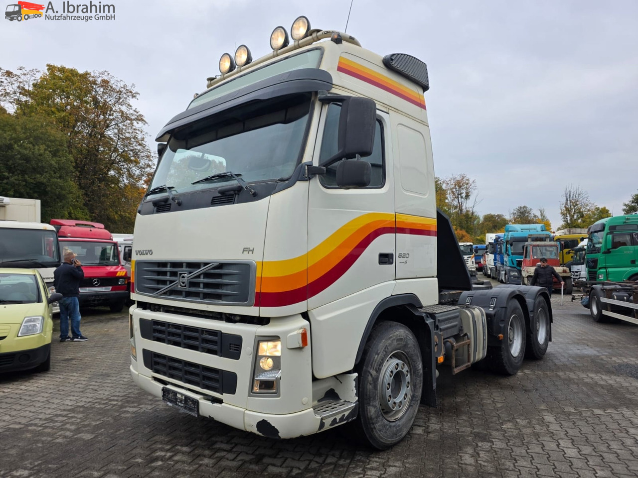 Volvo FH 520 | 6x4 | V8 | Kipphydraulik | Blatt Blatt | Schaltgetriebe | Klima | Trommelbremse | 3 Pedals - Tractor unit: picture 1 Volvo FH 520 | 6x4 | V8 | Kipphydraulik | Blatt Blatt | Schaltgetriebe | Klima | Trommelbremse | 3 Pedals - Tractor unit: picture 1