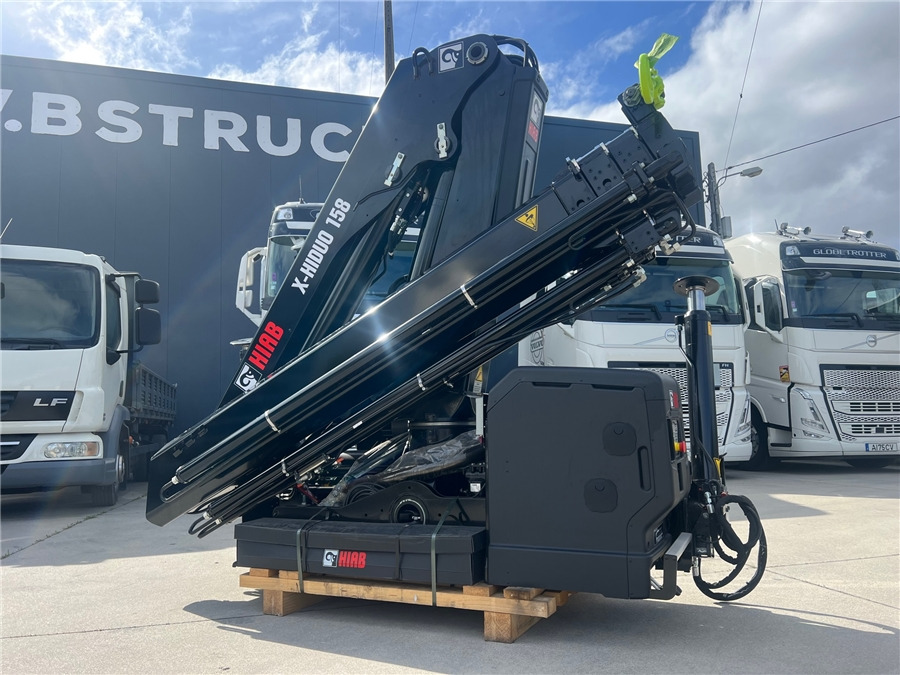 HIAB 158B-3 X-HIDUO NOVA - Loader crane: picture 3 HIAB 158B-3 X-HIDUO NOVA - Loader crane: picture 3