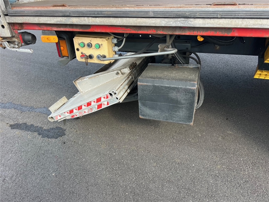 Curtainsider truck Iveco ML 120EP22 H ES: picture 16