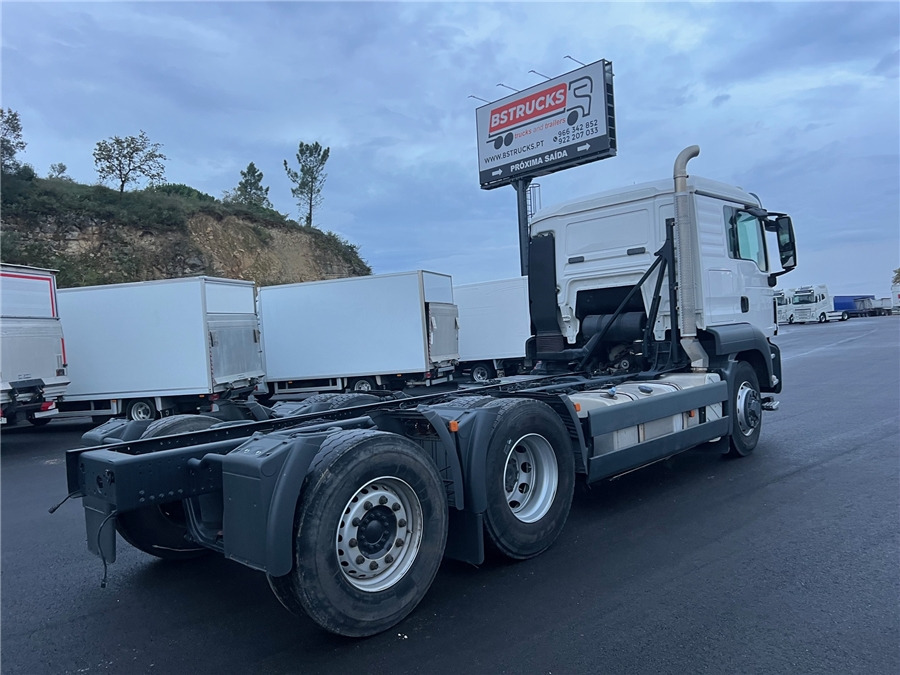 MAN TGS 28.360 BL E5 - Cab chassis truck: picture 4 MAN TGS 28.360 BL E5 - Cab chassis truck: picture 4