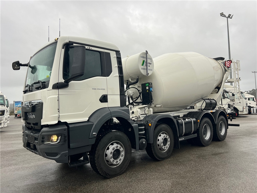 MAN TGS 41.440 - Concrete mixer truck: picture 1 MAN TGS 41.440 - Concrete mixer truck: picture 1