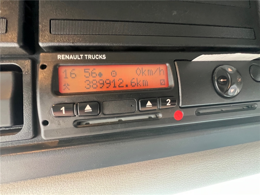 Box truck Renault D 19: picture 14 Box truck Renault D 19: picture 14