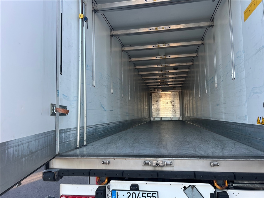 Refrigerator semi-trailer SCHMITZ CARGOBULL SCB-S3B: picture 9