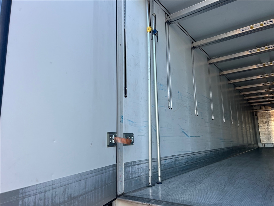 Refrigerator semi-trailer SCHMITZ CARGOBULL SCB-S3B: picture 10