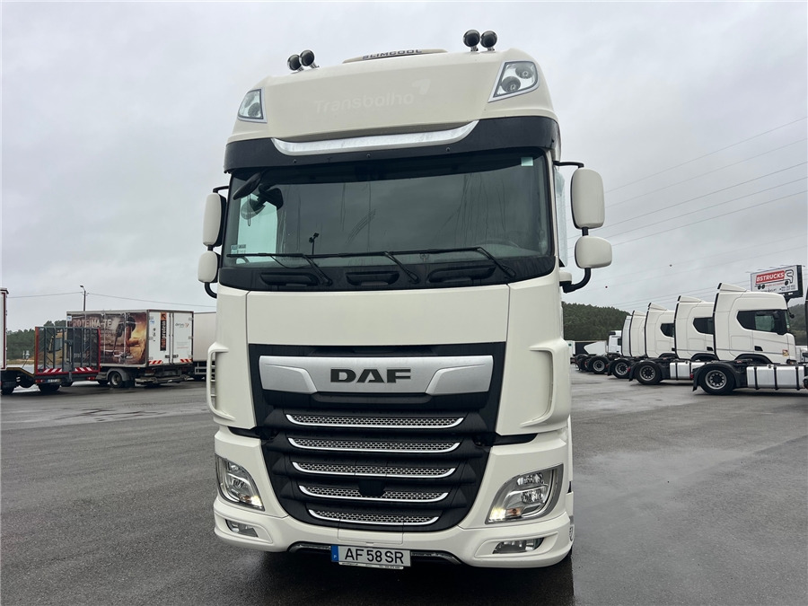 DAF XF 530 Retarder / Airparkoll - Tractor unit: picture 2 DAF XF 530 Retarder / Airparkoll - Tractor unit: picture 2