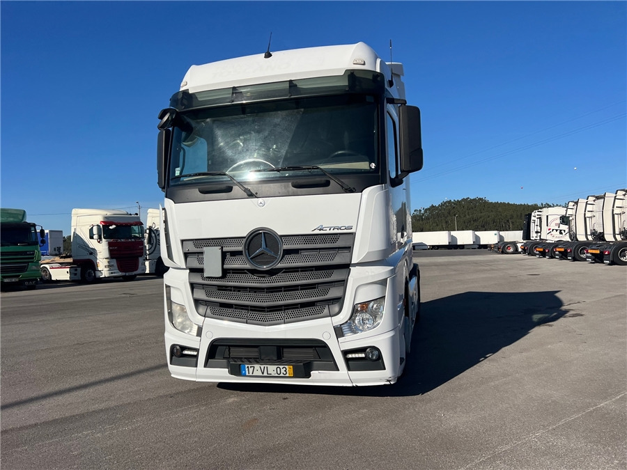 MERCEDES-BENZ 1845 / RETARDER - Tractor unit: picture 2 MERCEDES-BENZ 1845 / RETARDER - Tractor unit: picture 2
