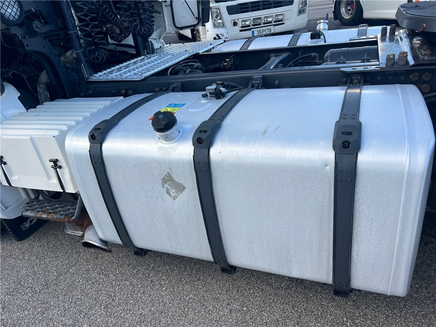 Tractor unit Scania R410 / RETARDER: picture 8 Tractor unit Scania R410 / RETARDER: picture 8