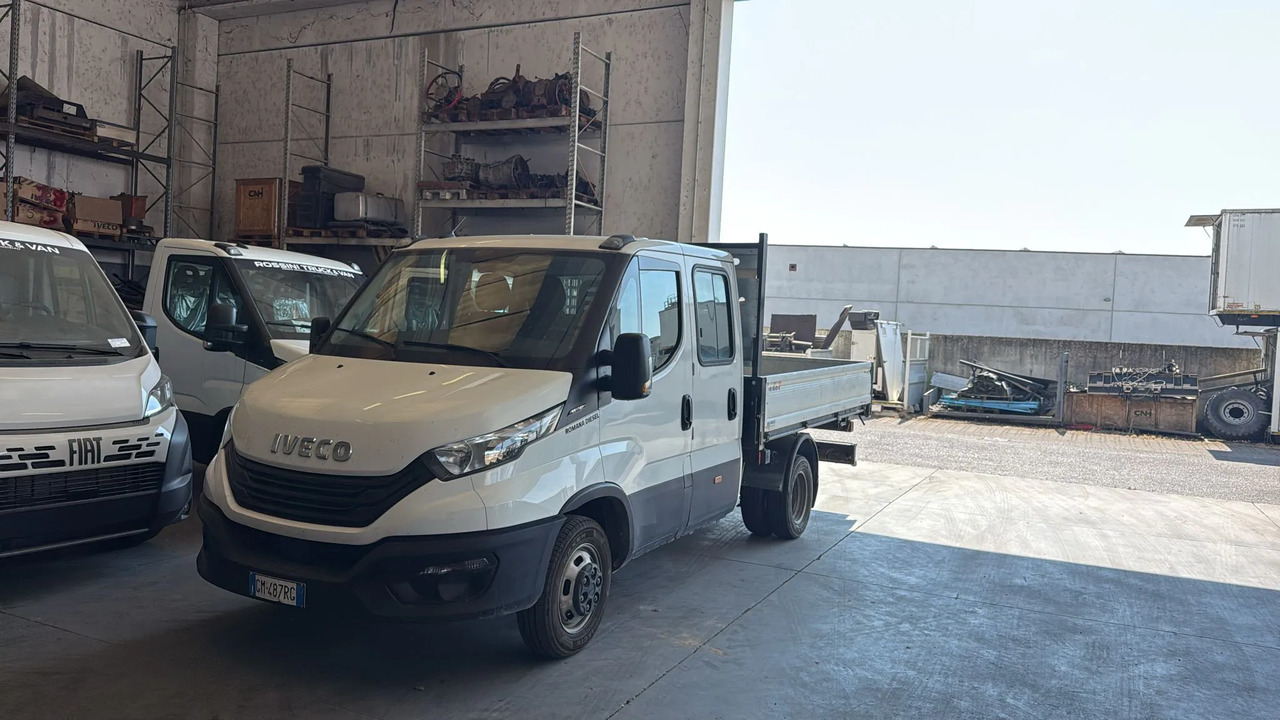 IVECO DAILY 35C16 DOPPIA CABINA RIBALTABILE TRILATERALE 3.0 - Tipper van: picture 1 IVECO DAILY 35C16 DOPPIA CABINA RIBALTABILE TRILATERALE 3.0 - Tipper van: picture 1