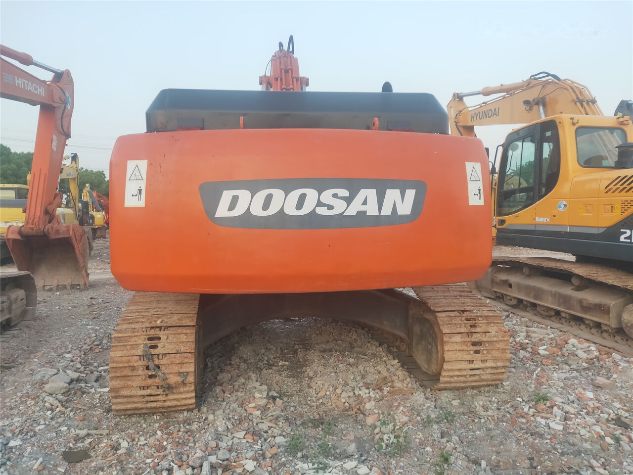 Crawler excavator Doosan DH300LC-7: picture 8