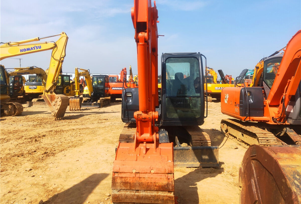 Leasing of Hitachi ZX60 Hitachi ZX60: picture 7