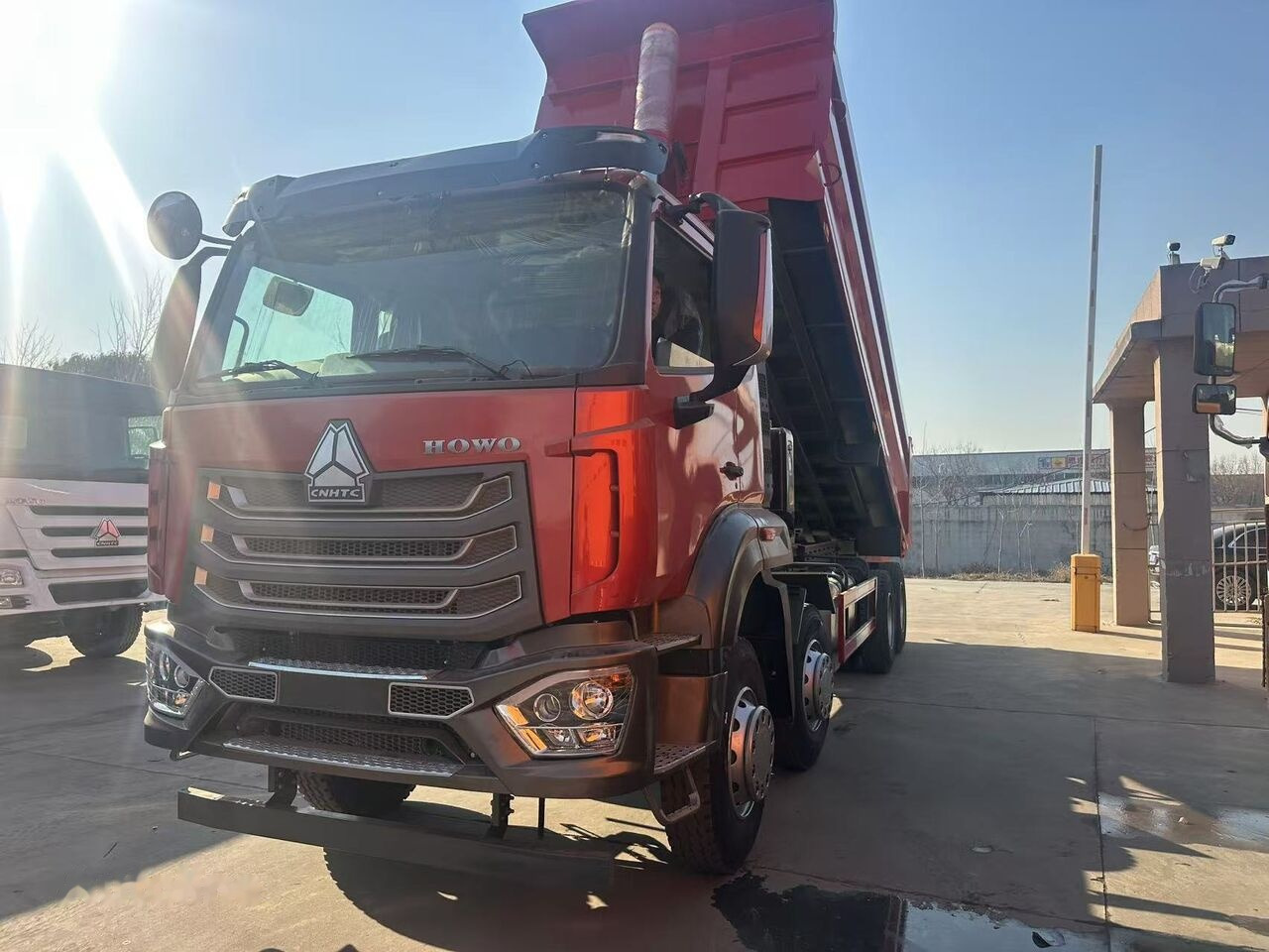 Howo NX 8X4 - Tipper: picture 1 Howo NX 8X4 - Tipper: picture 1