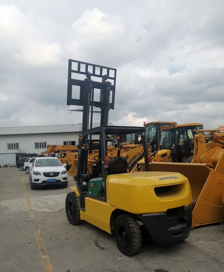 Komatsu FD50 - Diesel forklift: picture 5 Komatsu FD50 - Diesel forklift: picture 5