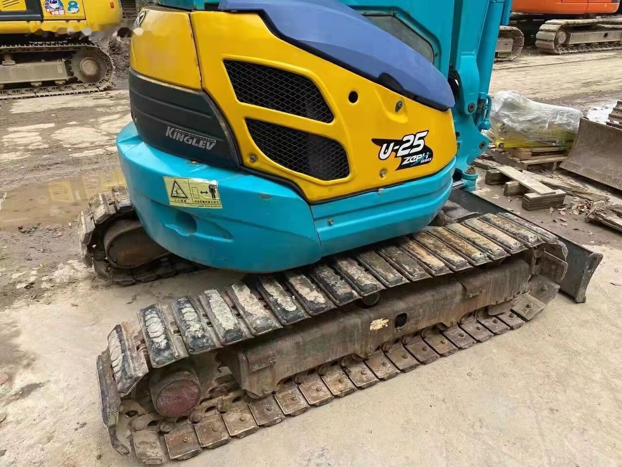 Kubota U25 - Mini excavator: picture 1 Kubota U25 - Mini excavator: picture 1