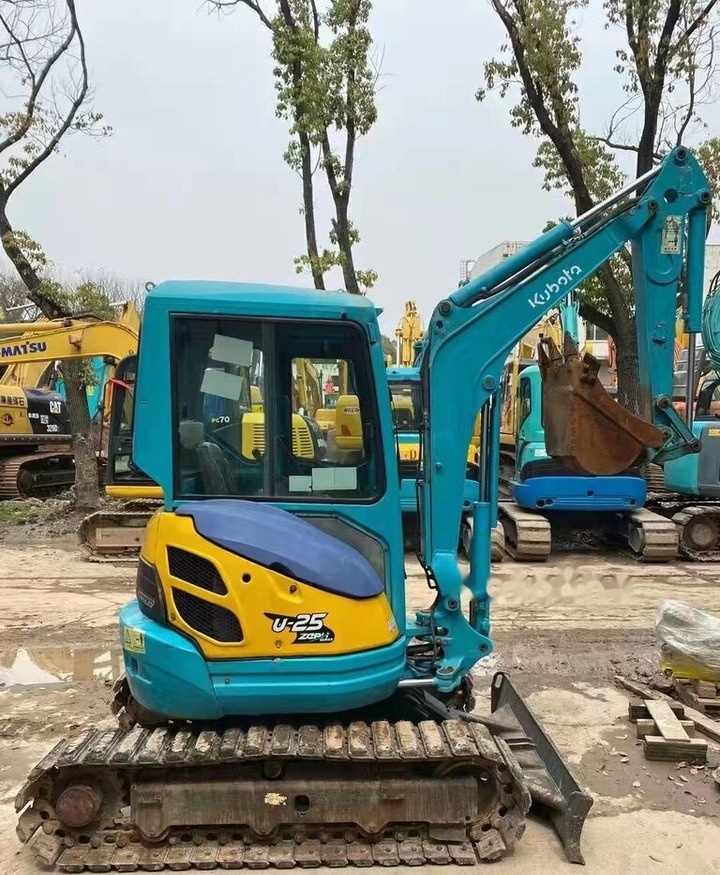 Kubota U25 - Mini excavator: picture 3 Kubota U25 - Mini excavator: picture 3