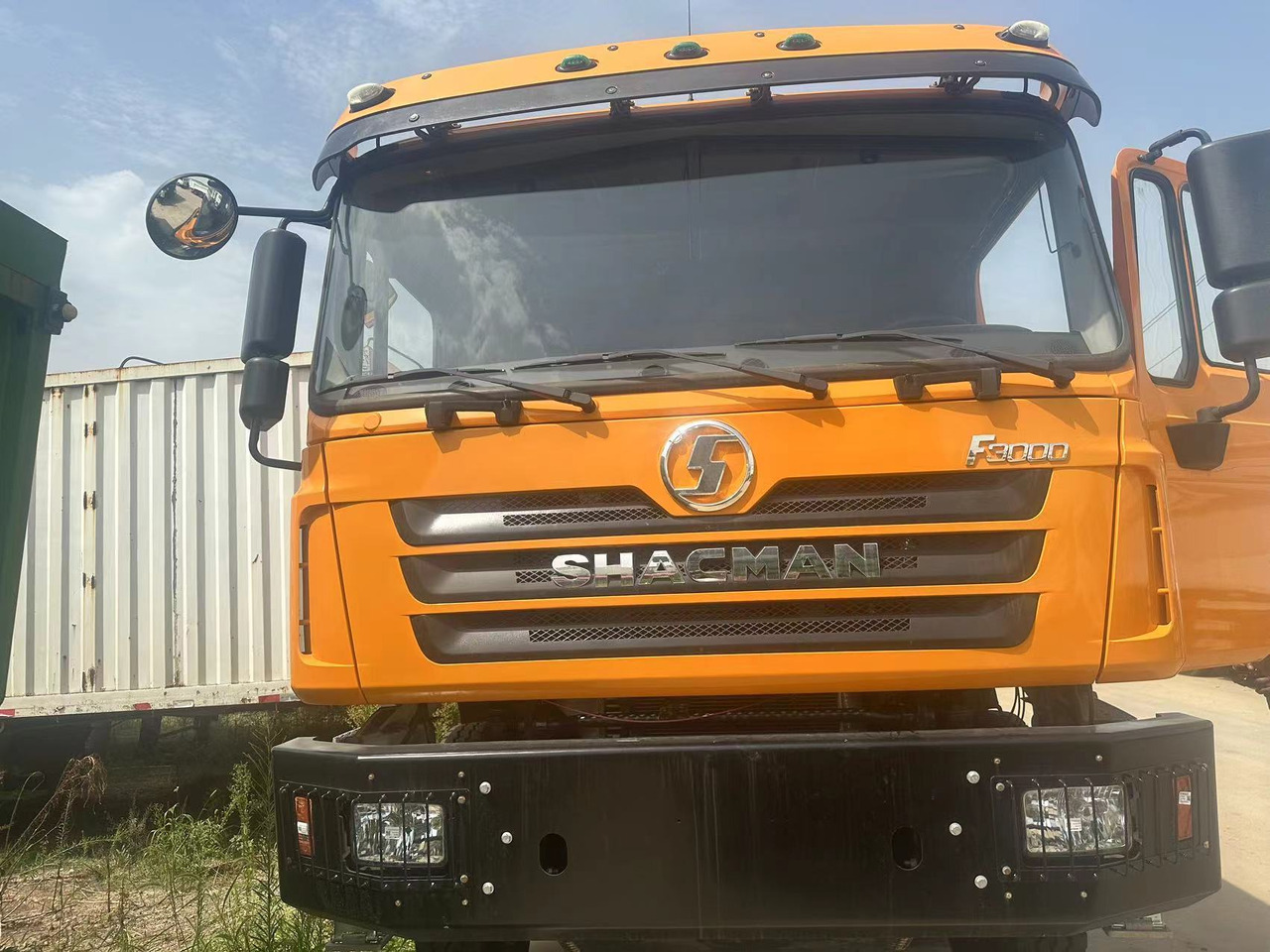 Shacman F3000 8x4 - Tipper: picture 2 Shacman F3000 8x4 - Tipper: picture 2