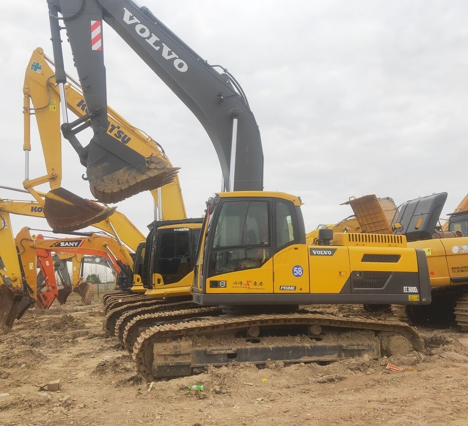 Volvo EC300 - Crawler excavator: picture 3 Volvo EC300 - Crawler excavator: picture 3