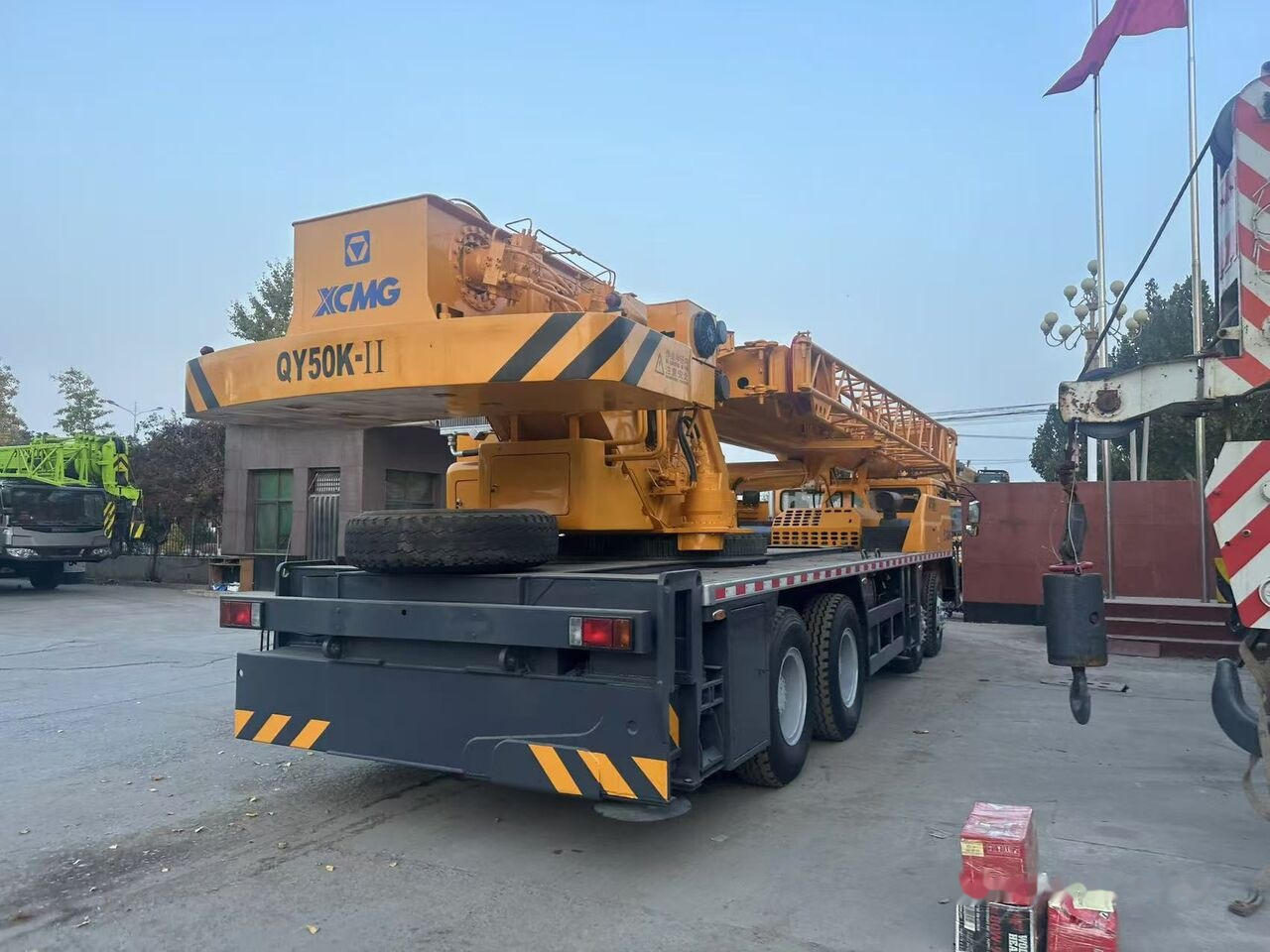 XCMG QY50K-11 - Mobile crane: picture 4 XCMG QY50K-11 - Mobile crane: picture 4