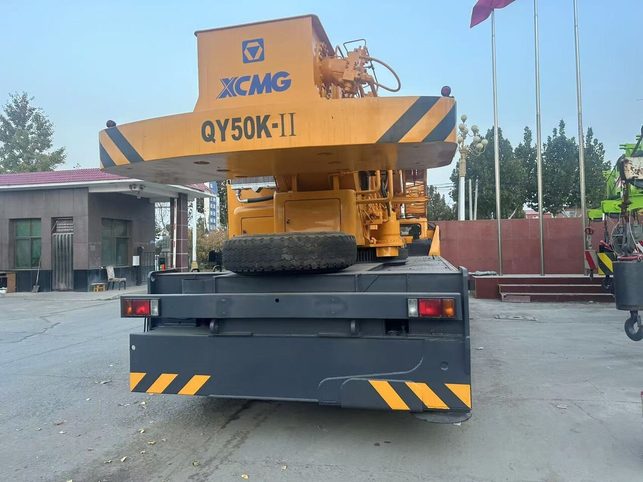 XCMG QY50K-11 - Mobile crane: picture 2 XCMG QY50K-11 - Mobile crane: picture 2