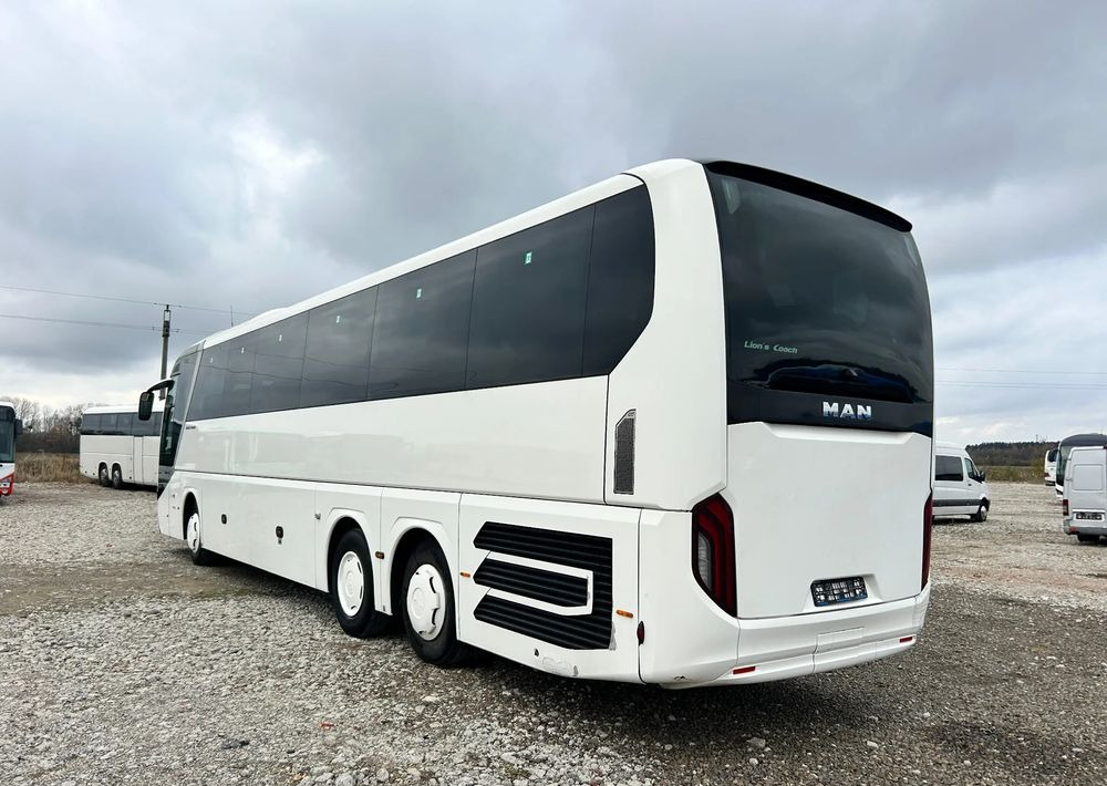 Leasing of  MAN Lions Coach MAN Lions Coach: picture 6