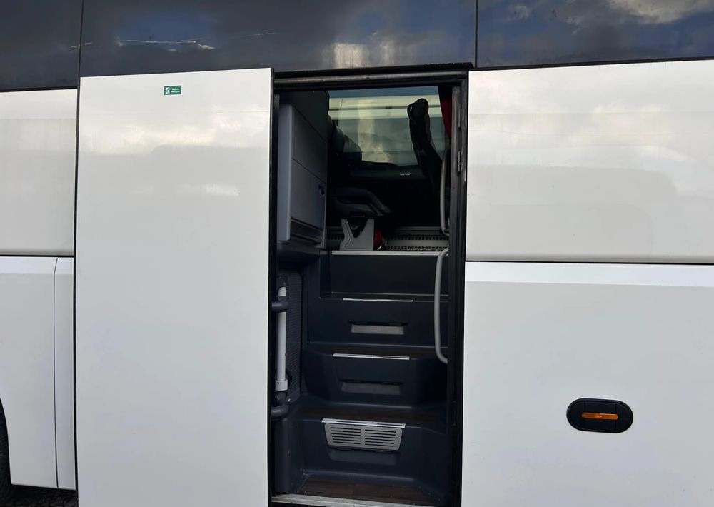 MAN Lions Coach - Coach: picture 3 MAN Lions Coach - Coach: picture 3