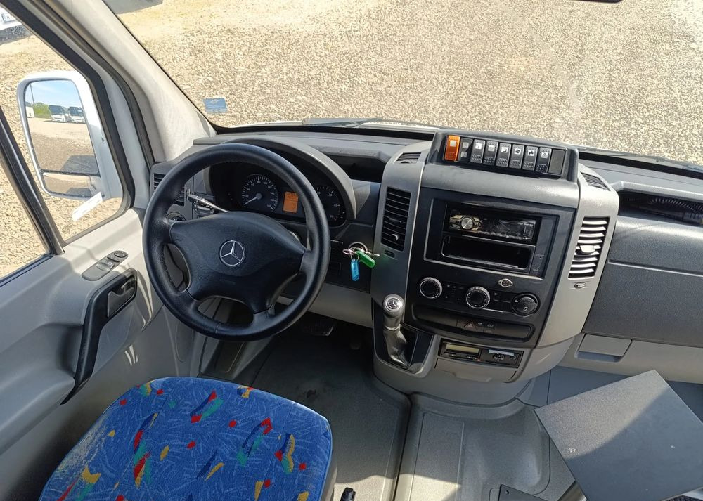 Minibus, Passenger van Mercedes-Benz Sprinter 519: picture 16