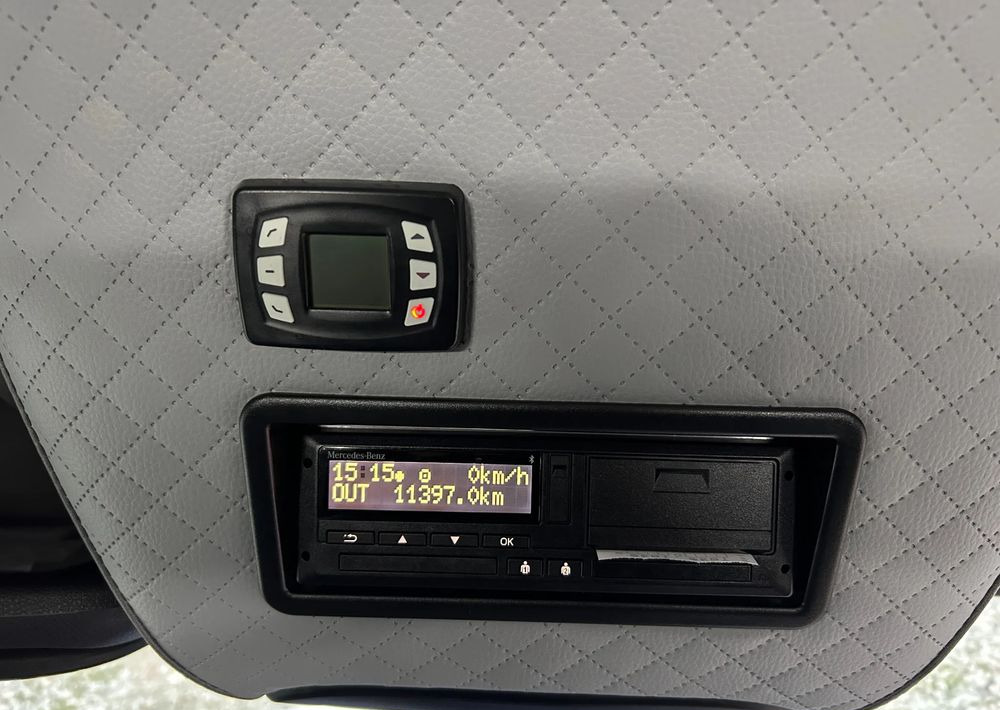 Minibus, Passenger van Mercedes-Benz Sprinter 519: picture 15